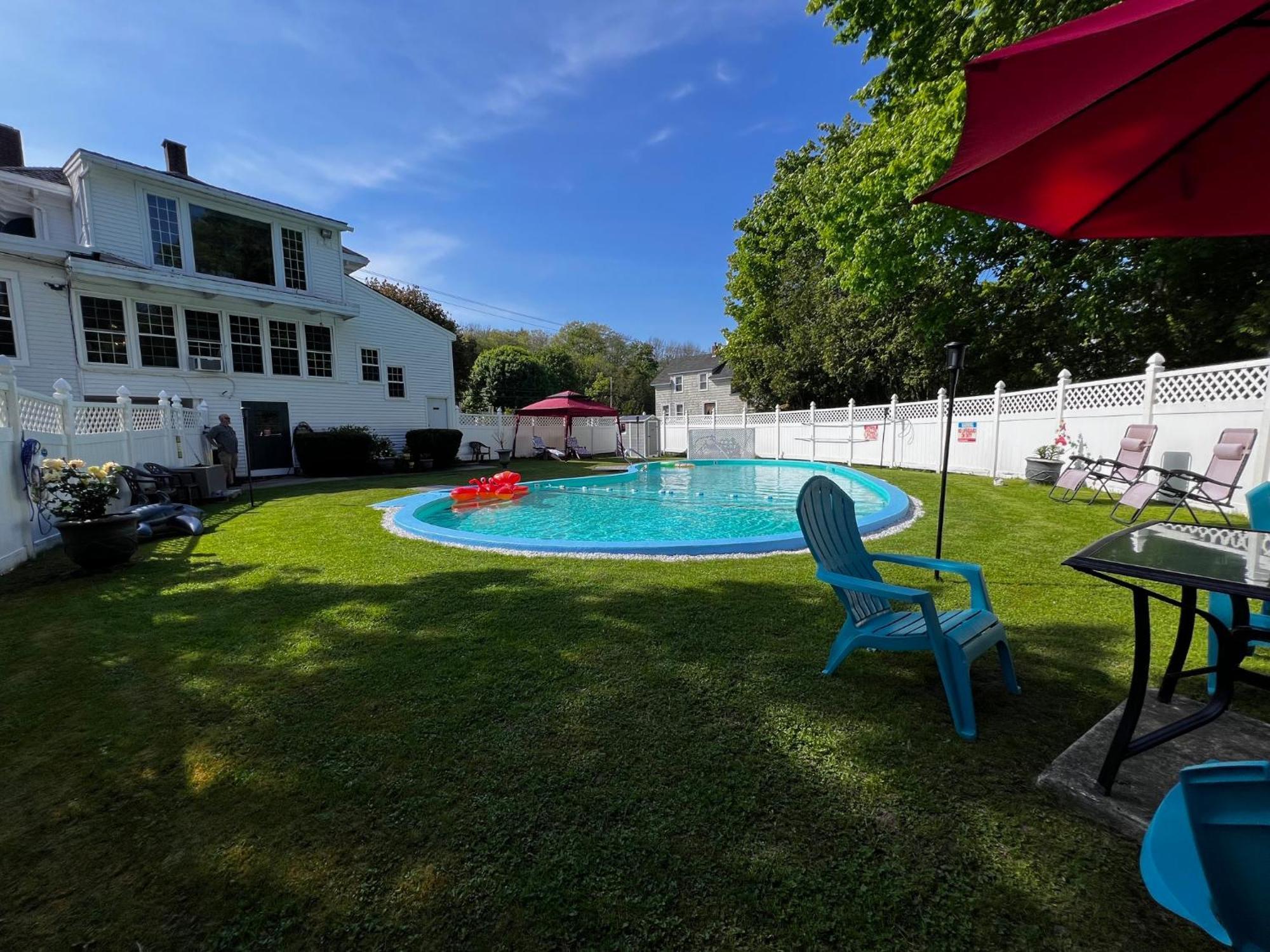 Claddagh Motel & Suites Rockport Exterior photo